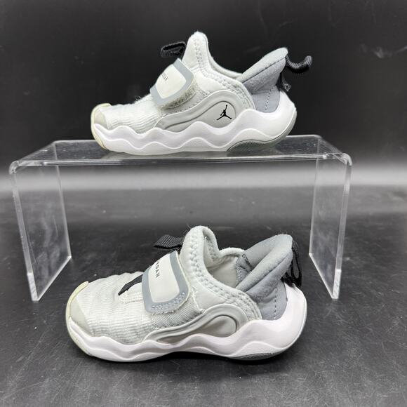 Air Jordan 23SEVEN Infant Size 6C Sneakers HF3414-002 Gray - Picture 2 of 8